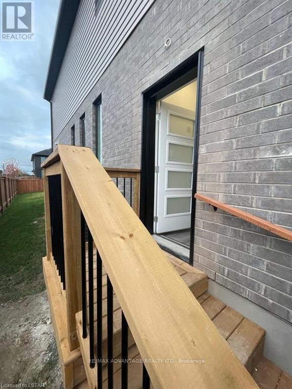 Photo - 901 Lennon Wy