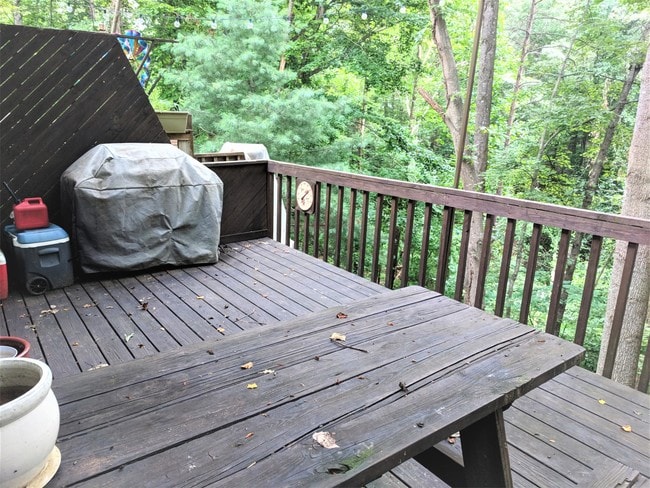 Photo - 142 Quince Ln