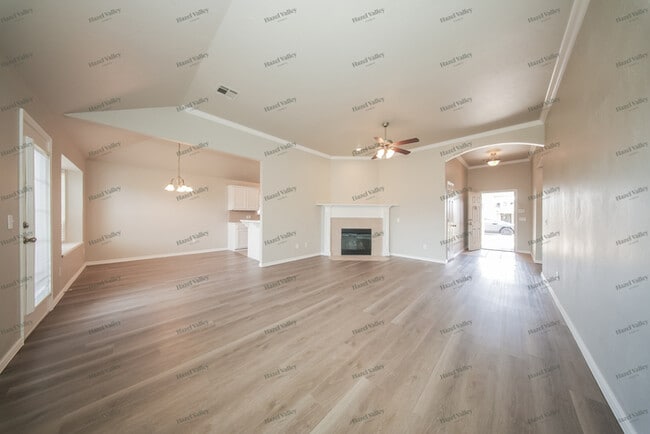 Photo - 2323 Box Turtle Way