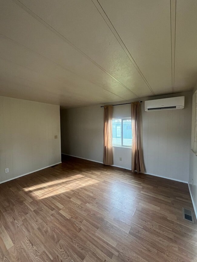 Photo - 3-Bedroom 1-Bathrrom home near Dorris Ranch