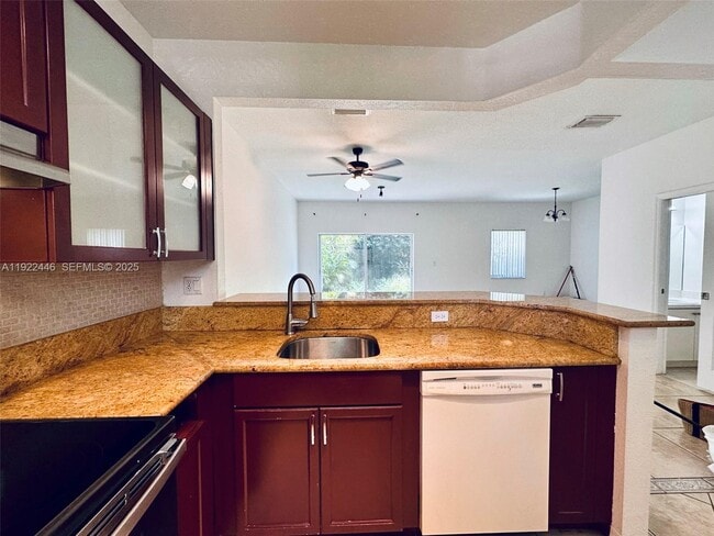 Photo - 12708 SW 50th St