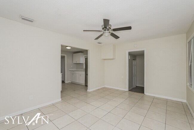 Photo - Experience the Lifestyle awaiting you!