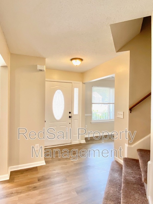 Photo - 1319 Pinecroft Ln