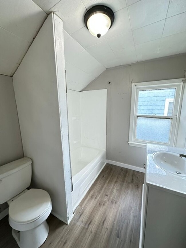Photo - 1007 Brownell Ave