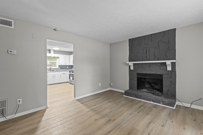 Photo - 1227 Creek Forest Ct NW