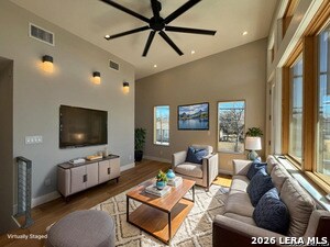 Photo - 1107 S Cherry St