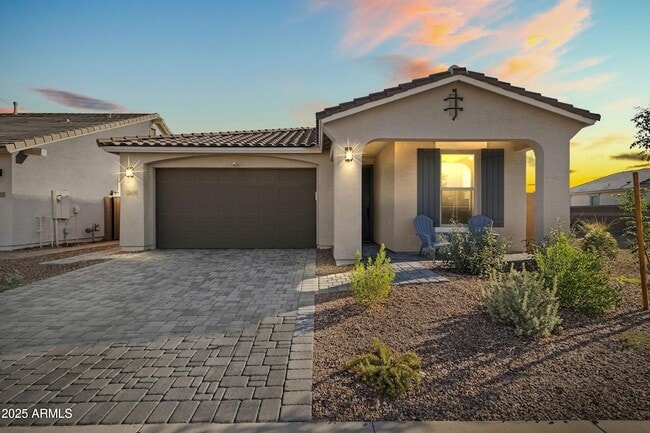 Building Photo - 5419 W Las Palmaritas Dr