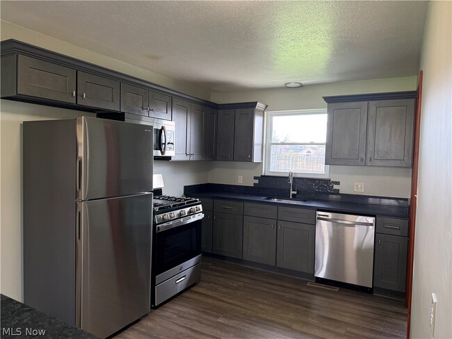 Photo - 12920 Fountain Ct