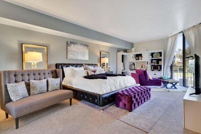 910 Island Dr Unit 302