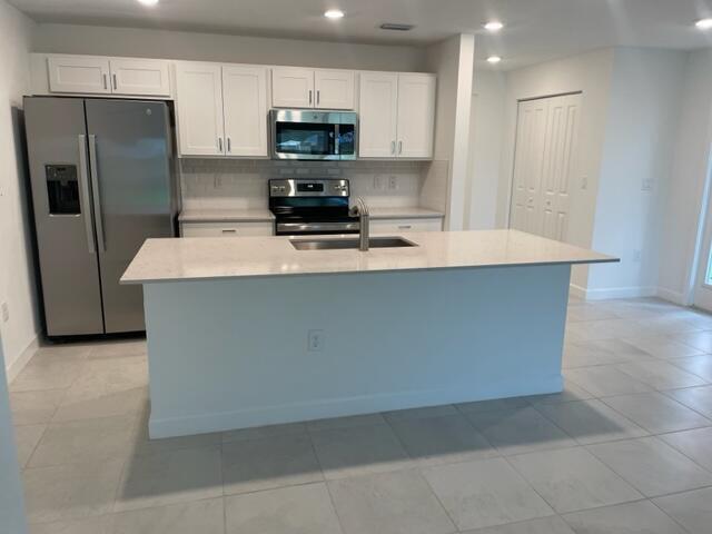 Photo - 6737 Broadwater Ln