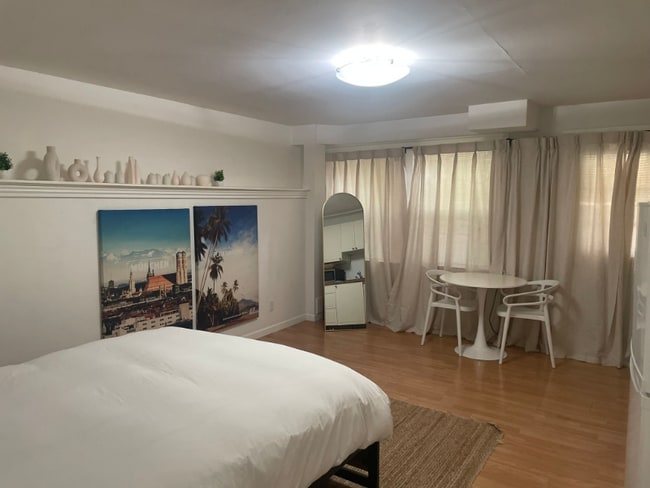 Photo - 1880 Turk Blvd