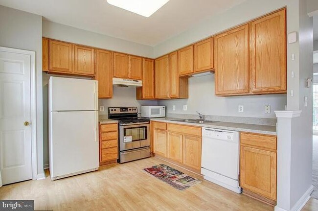 Photo - 15071 Gaffney Cir Townhome