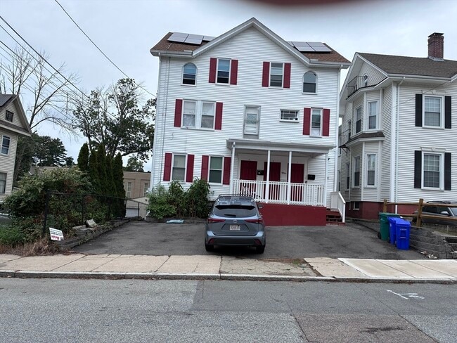 Building Photo - 15 Mechanic St Unit 3