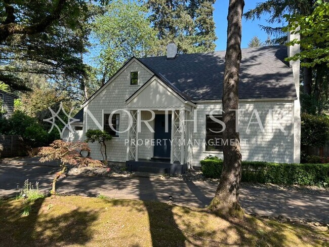 Photo - Newly Remodeled Lake Oswego Cottage With Lake Access.