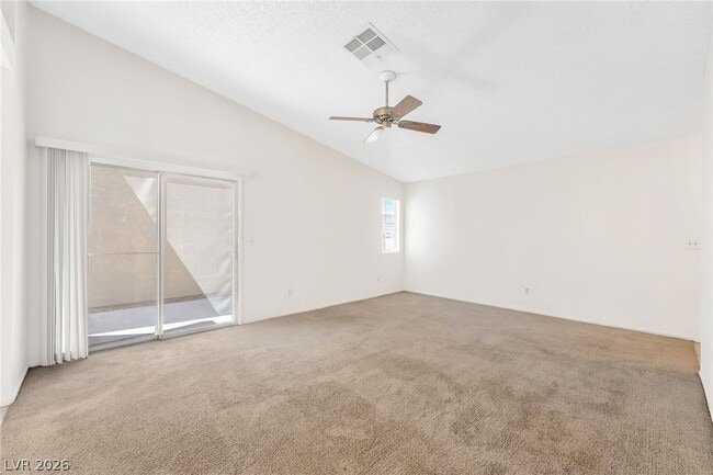 4656 Bumblebee Cir