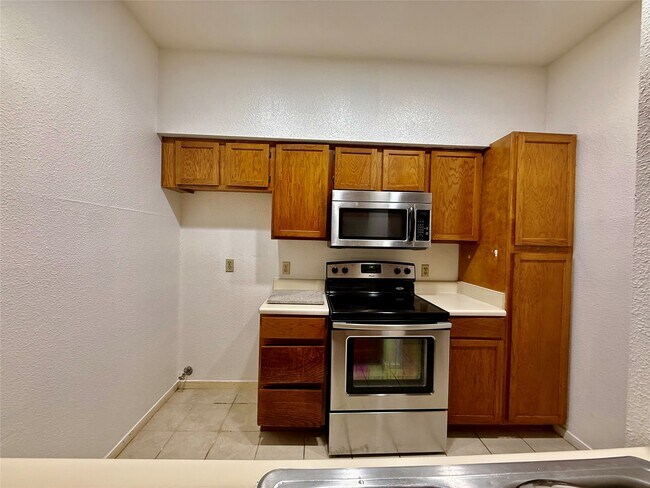 Photo - 8055 Cambridge St Unit 71
