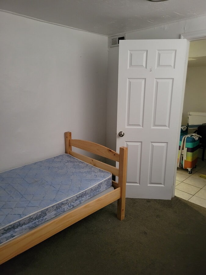 Photo - 355 E 500 N Unidad 1