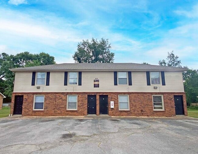 Photo - 809-B Golfview Pl Townhome