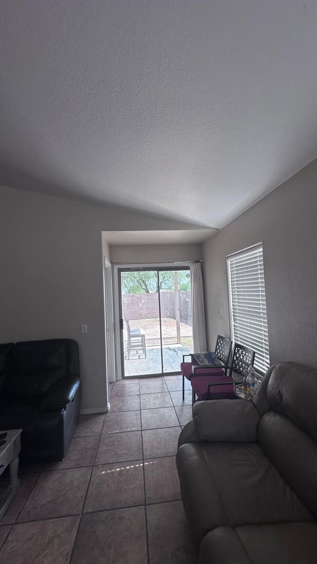 Photo - 13145 W Desert Ln