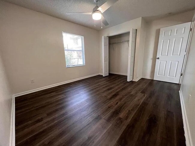 Photo - 2400 Union St S