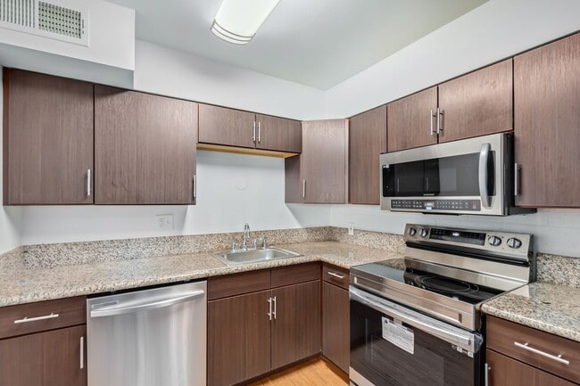 Decco 109 | Tempe Apartments