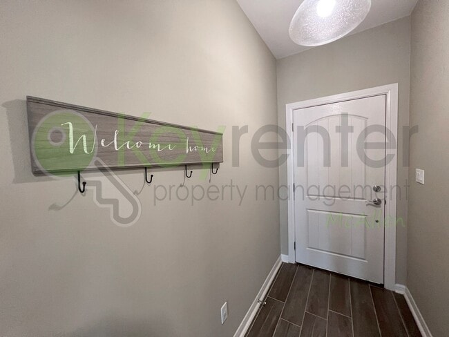 Photo - Beautiful Brand New  4bed/3 bath House in ...