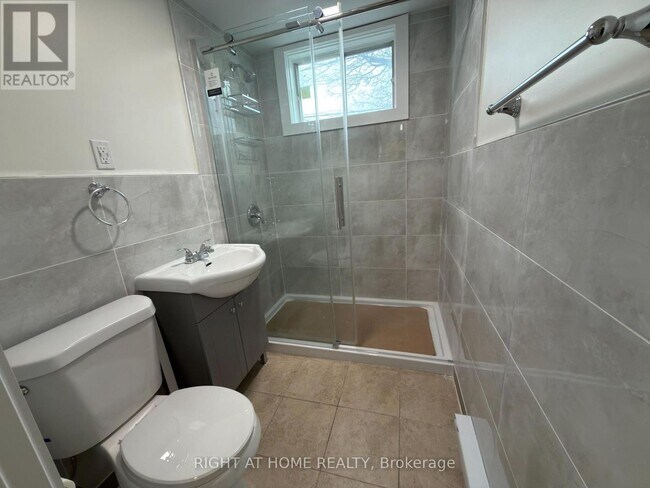 Photo - 55 Glendale Ave