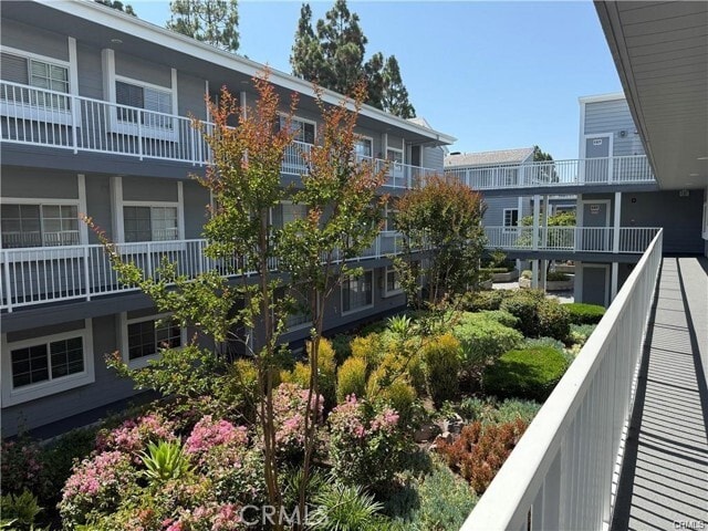 Building Photo - 1410 Brett Pl Unit 337