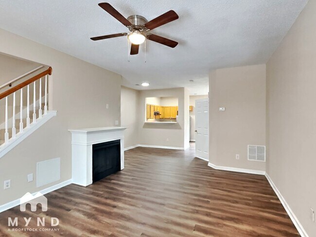 Photo - 3607 Ginnis Dr SW