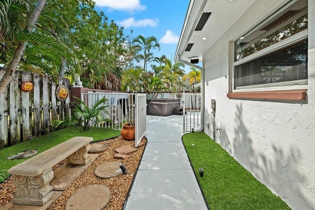 Photo - Northeast 36th Street, Fort Lauderdale, FL 33308 - 3 BR 2 BA house