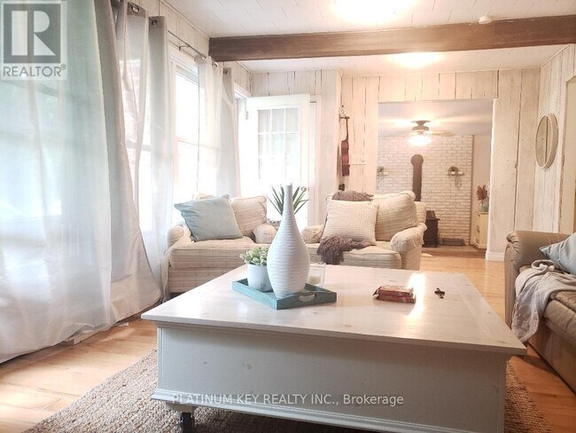 Photo - 5409 Oak Ave