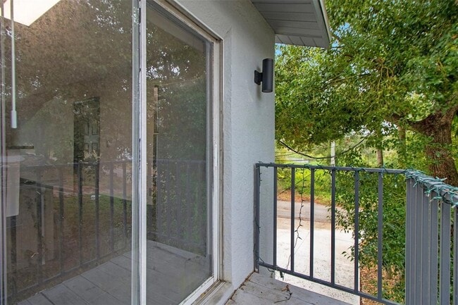 Photo - 7919 Lakeshore Dr