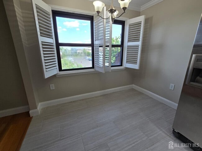 Photo - 144 Beverly Hl Ter Unit F