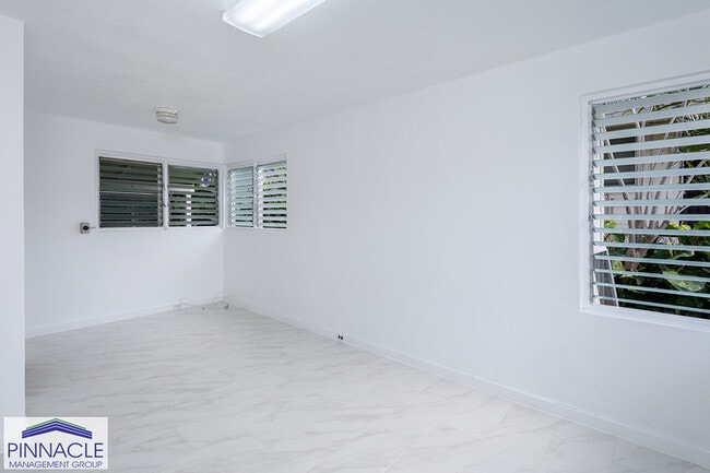 Photo - 1115 Hassinger St Unit 2
