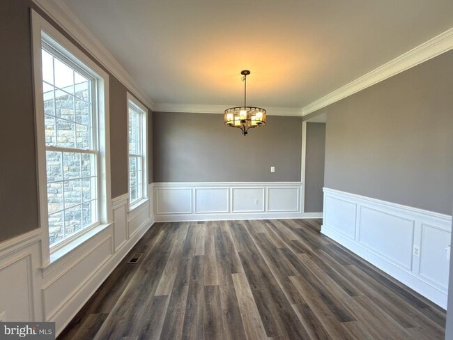 Photo - 8 Ramsdell Ct