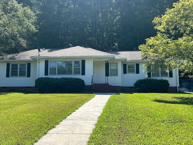 Photo - 225 Blacks Bluff Rd SW Casa