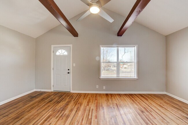 Photo - N Lewis Pl Triplex Unit 1347 N Lewis Place