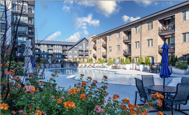 Building Photo - 200 Manufacturers Rd Unit 630