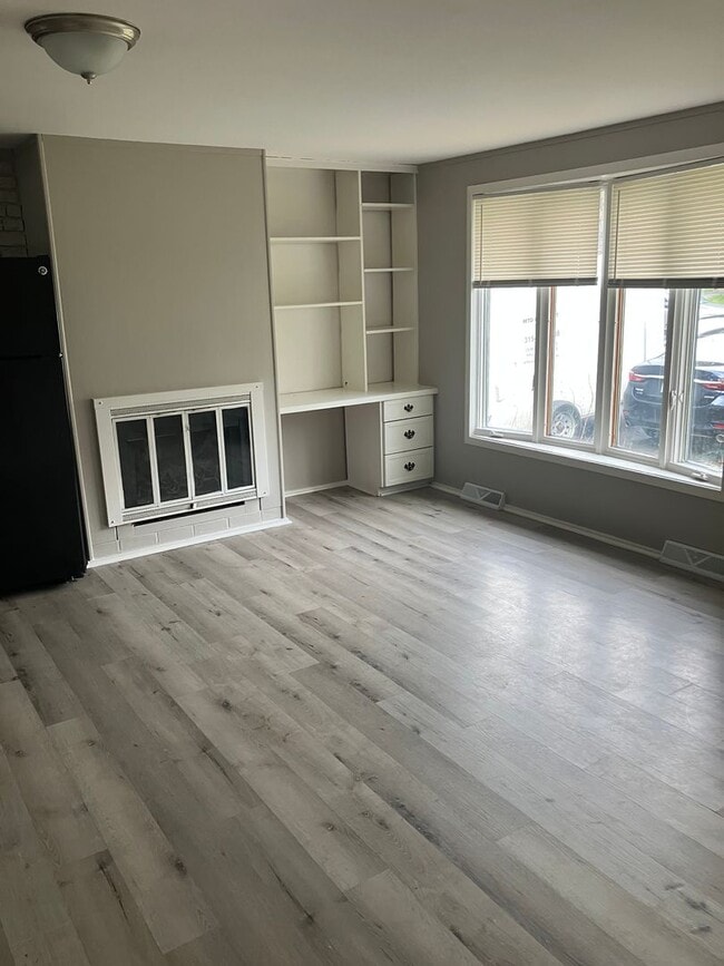 Photo - Mattydale 3 BR ranch 1.5 baths, attached g...