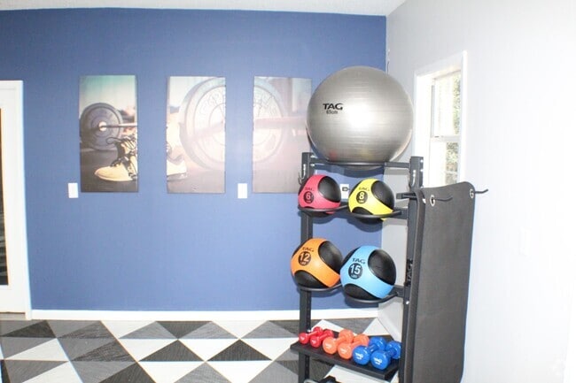 Building Photo - Wood Springs Rental