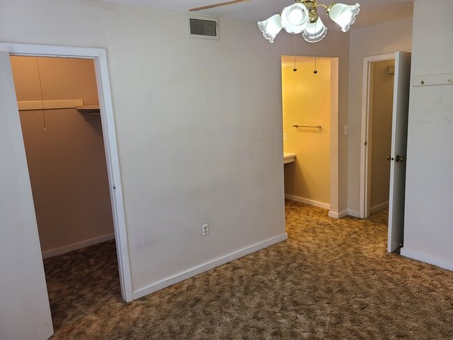 Master bed with 2 closets and 1/2 bath - 2243 Hillcrest Unit 6E