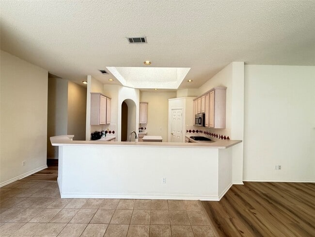 Photo - 7213 Randall Way