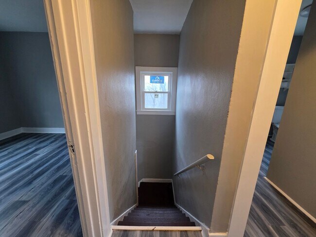 Photo - 3 bedroom 1 bath house for rent in the West End!