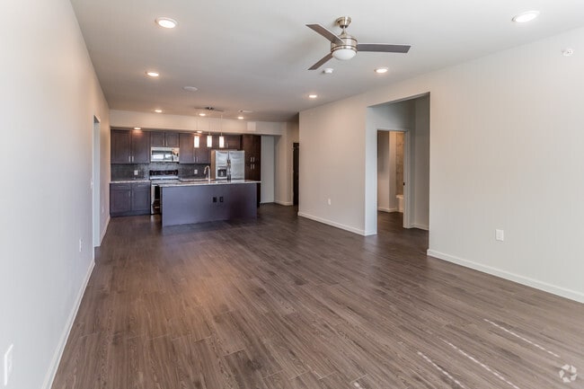 2 BR, 2 BA - The Zenith