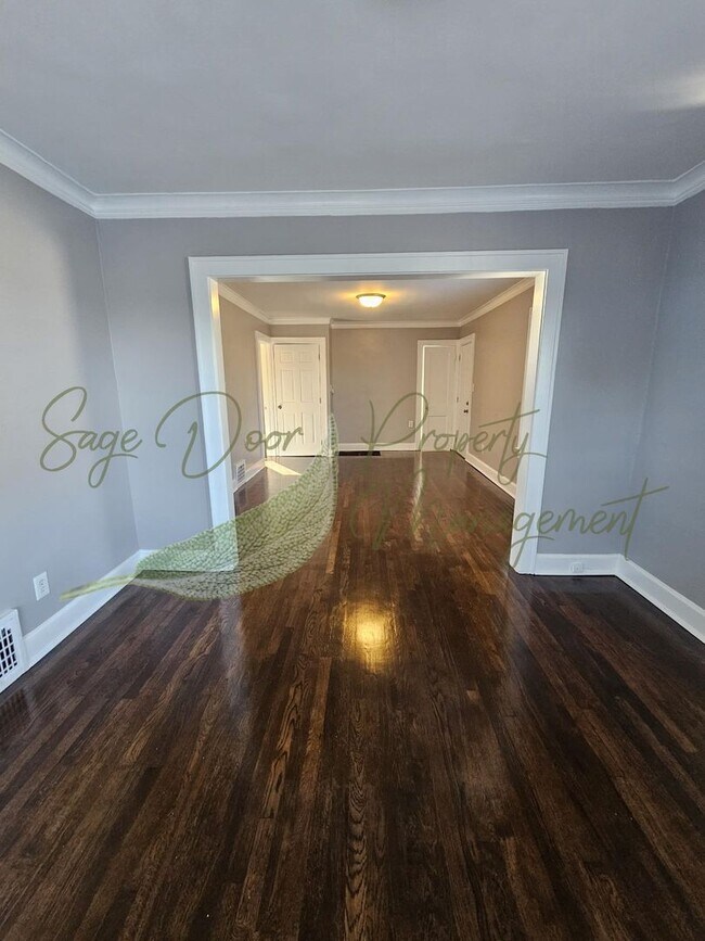 Photo - 1309-1311 E 43rd St Unit 1309