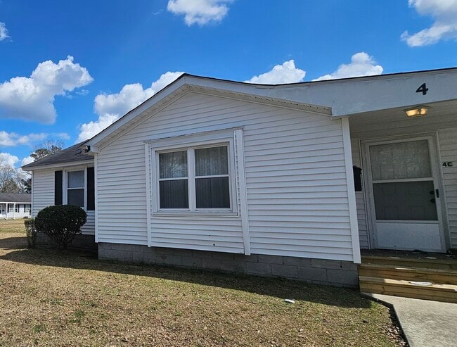 Photo - 811 17th Ave