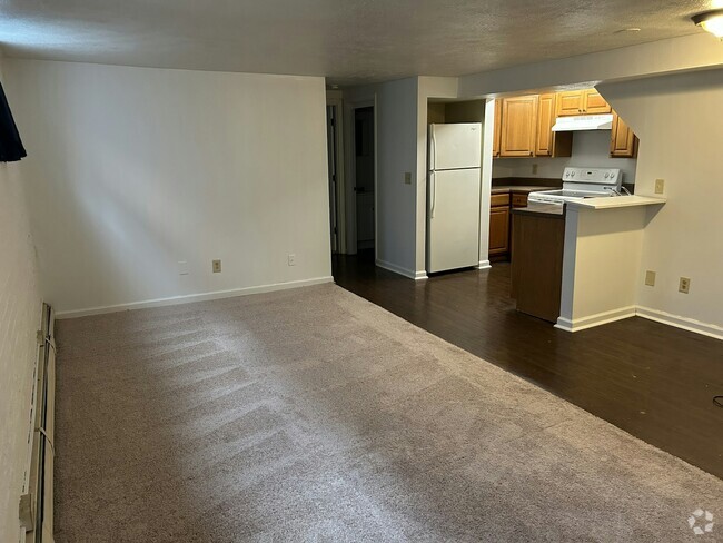 Building Photo - 1208 Kanawha Terrace Unit 7 Rental