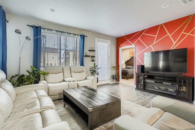 Photo - 8990 Birch Run Dr