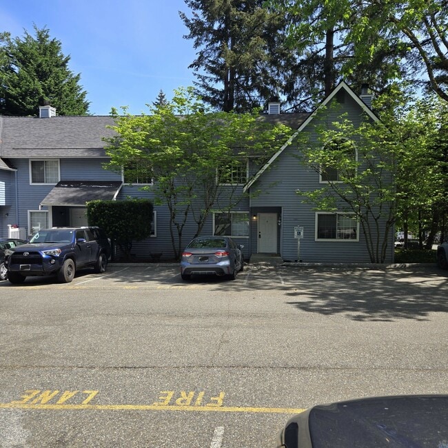 Photo - 5731 200th St SW