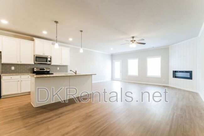 Photo - 5350 Fox Den Rd